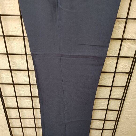 MEN'S MONTIQUE NAVY SQUARE PATTERN SHORT SLEEVE 2 PIECE WALKING SET. - Picture 9 of 9